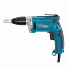 Шуруповерт Makita 6824 Шуруповерт Makita 6824